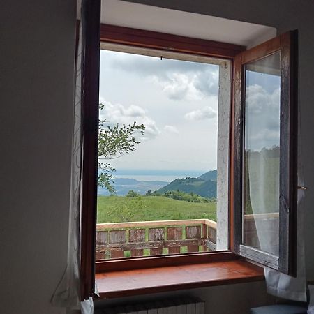 Agriturismo Preele Villa Ferrara di Monte Baldo Bagian luar foto