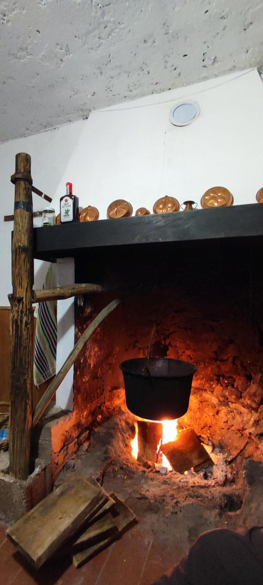Agriturismo Preele Villa Ferrara di Monte Baldo Bagian luar foto